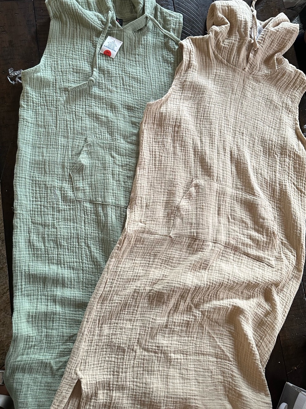Sleeveless Hooded Linen-Blend Tunic Dress in Sage Green and Beige